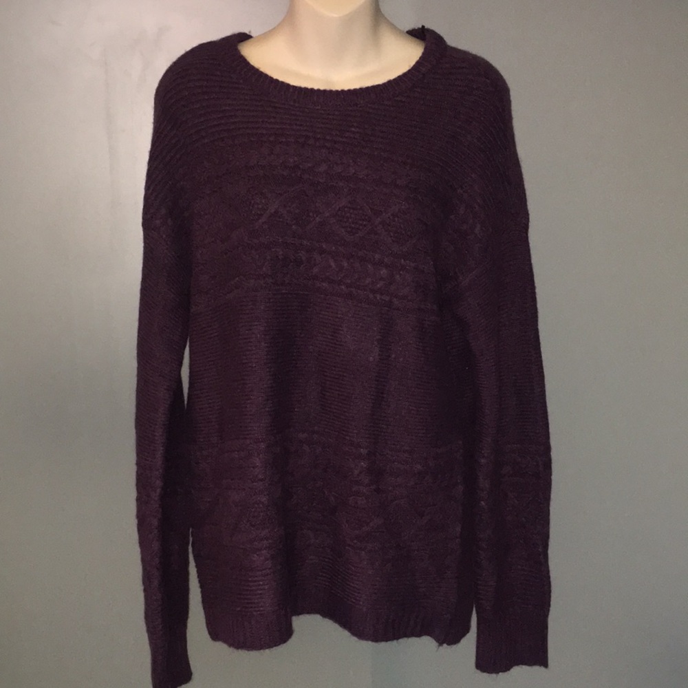 Sweater - Picture 2 of 8